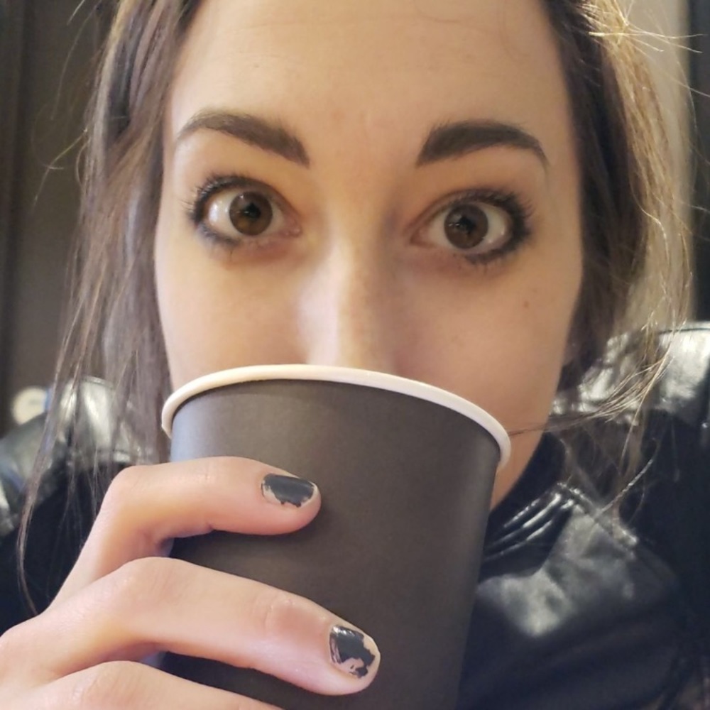 Meet your Posher, Courtney